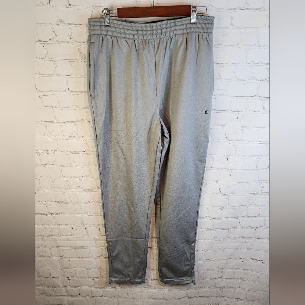 Men's Eastbay sweatpants, size L